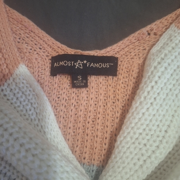 lmost Famous Colorblock Sweater - Coral, White, Gray - Picture 2 of 2